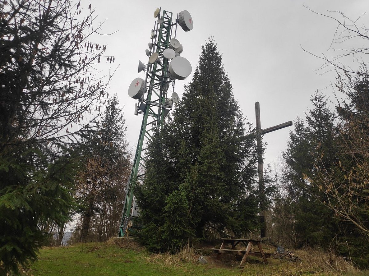 Střední Bítov (692 m)