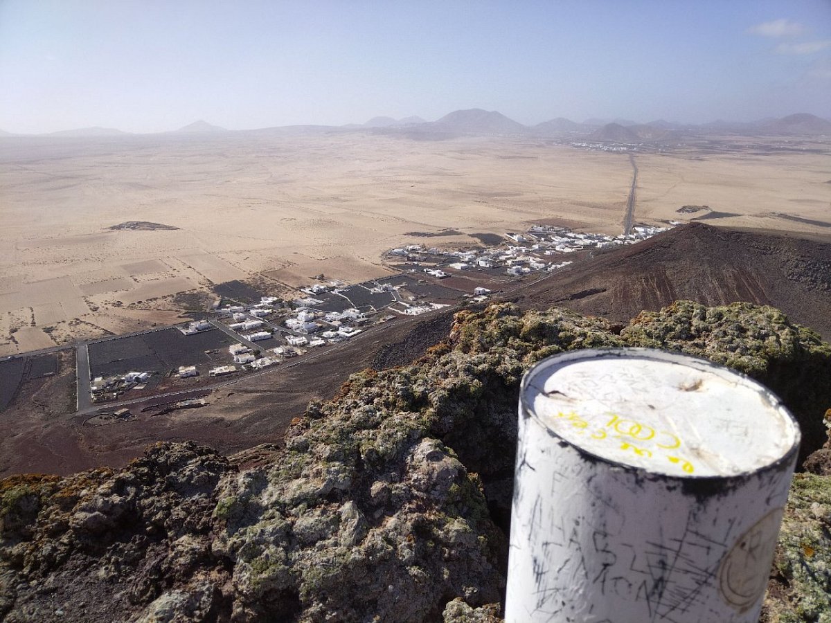 Caldera Trasera (294 m)