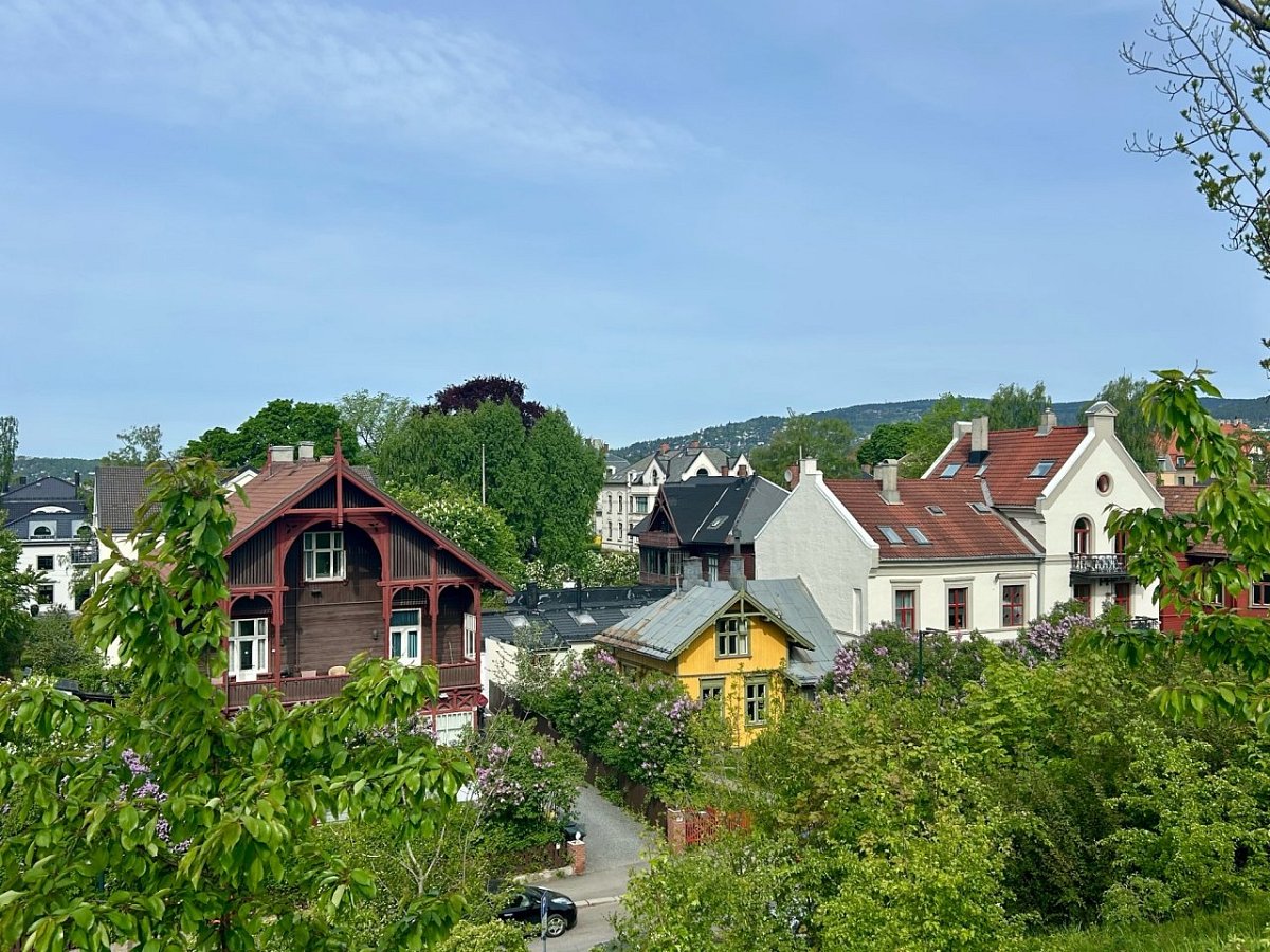 Blåsen (82 m)