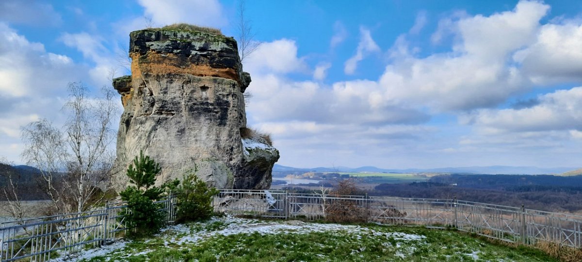 Jestřebí - zřícenina hradu (319 m)