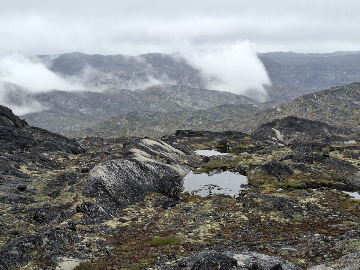 Akinnaq (390&nbsp;m)