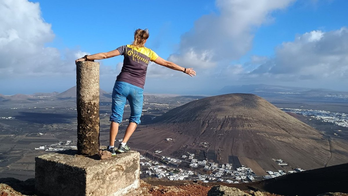 Montaña Blanca (596&nbsp;m)