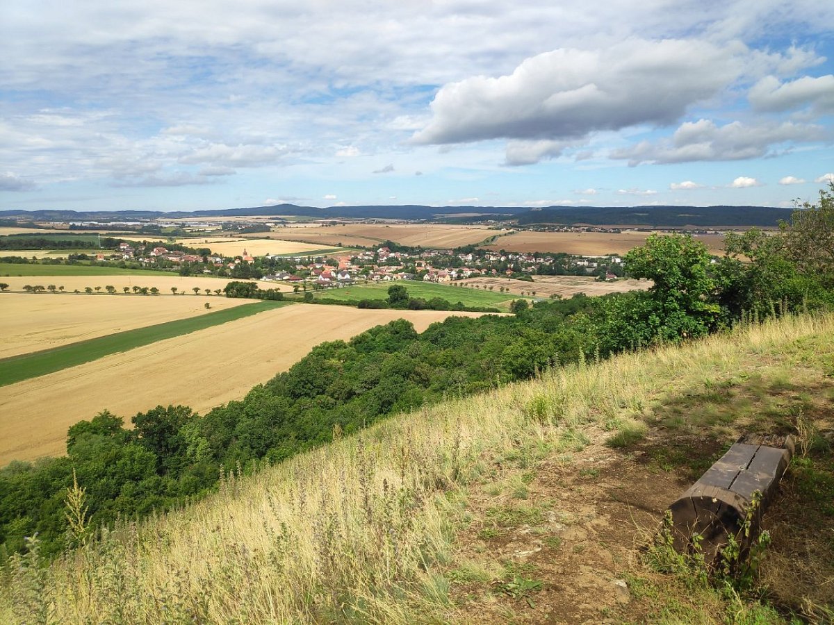 Otmíčská hora (402 m)