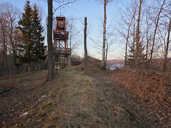 Skuhrov - zřícenina