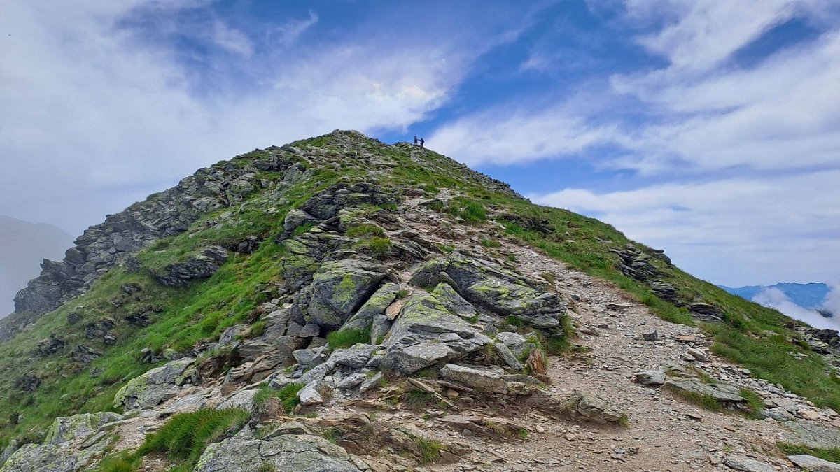 Jarząbczy Wierch / Hrubý vrch (2137&nbsp;m)