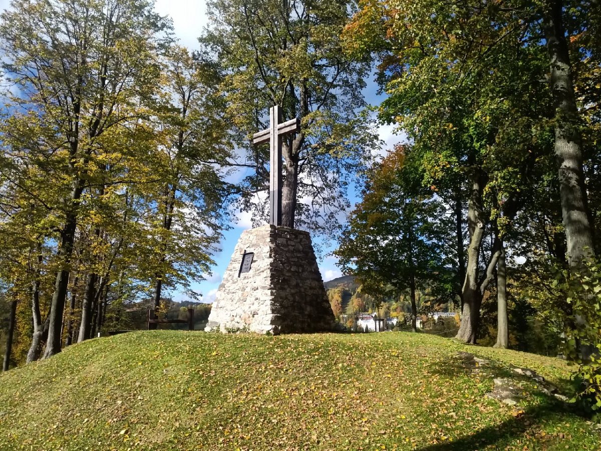Přední vršek (589 m)