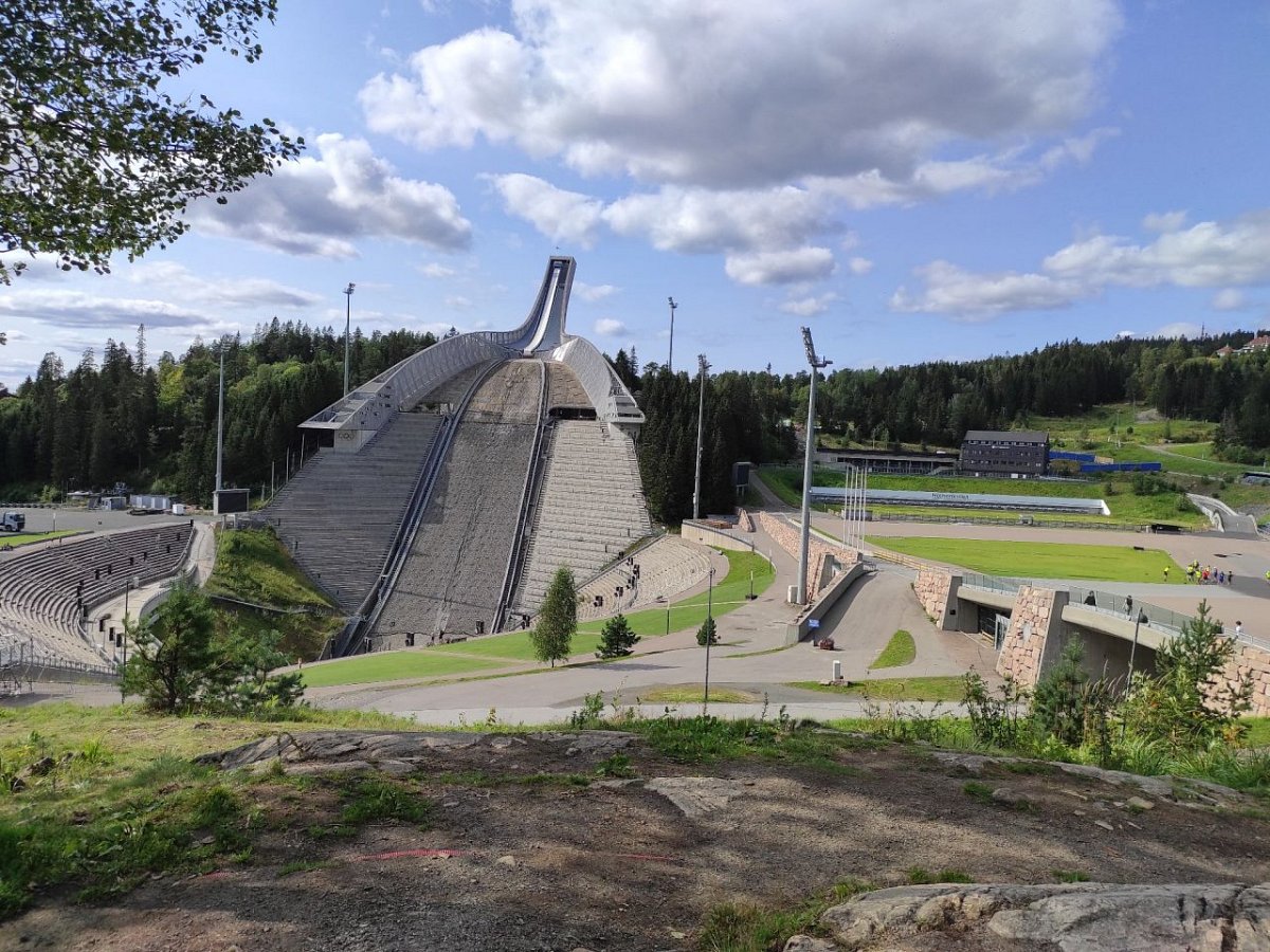 Gratishaugen (343 m)