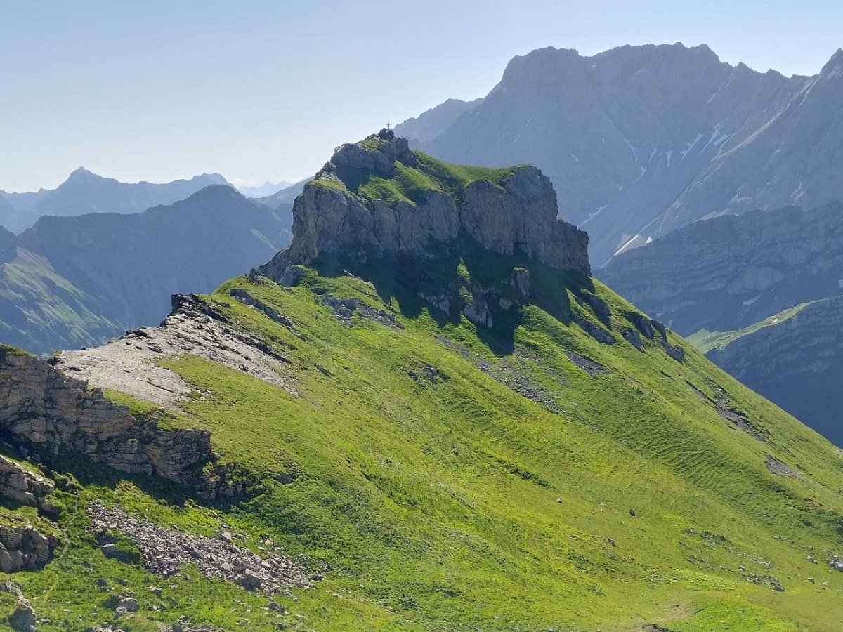 Gorvion (2308 m)