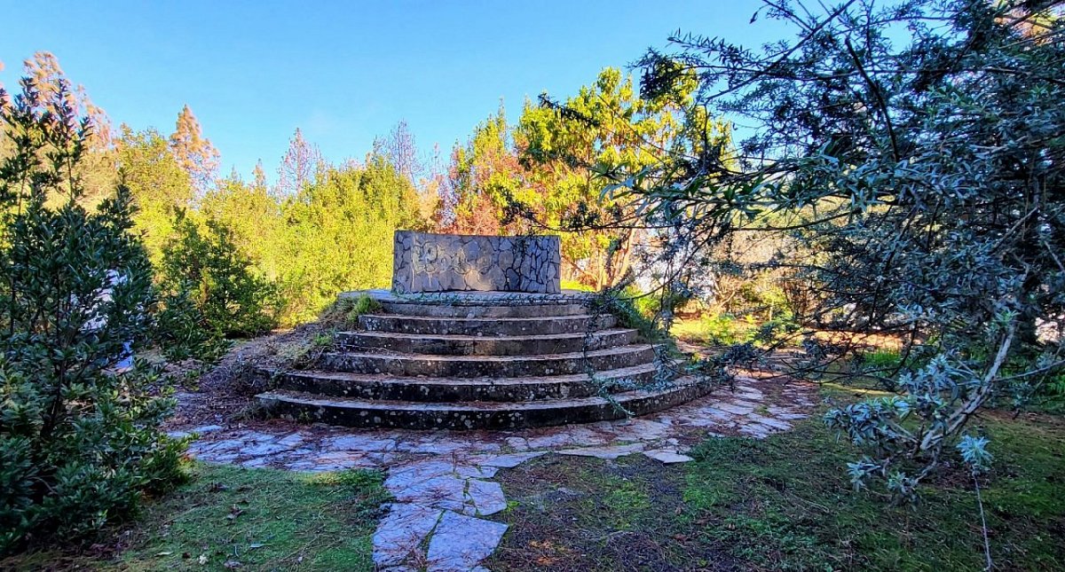 Pico de las Flores (1301 m)